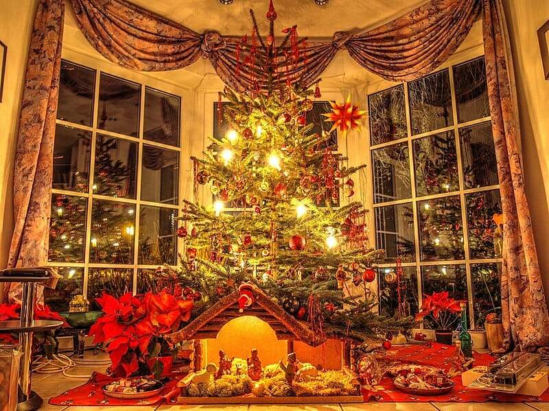 25 Christmas Traditions and Activities for Families